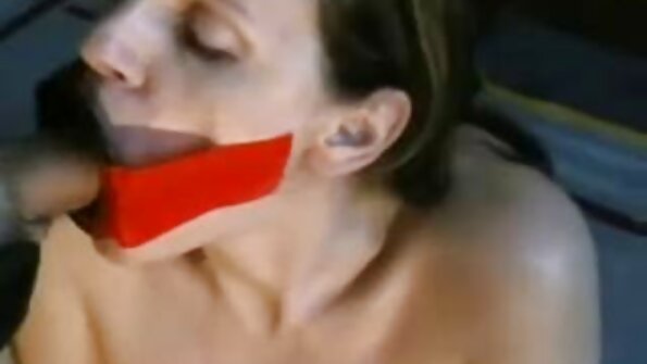 طلب الطعام سكس محارم مترجم مساج على هاتفك أثناء مص ديك